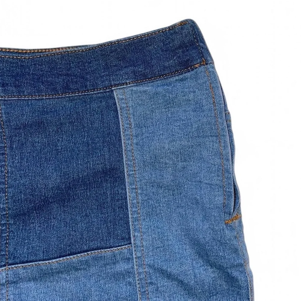 Free People blue denim patchwork boho indie festival shorts in size 31. Preloved - Picture 3 of 4